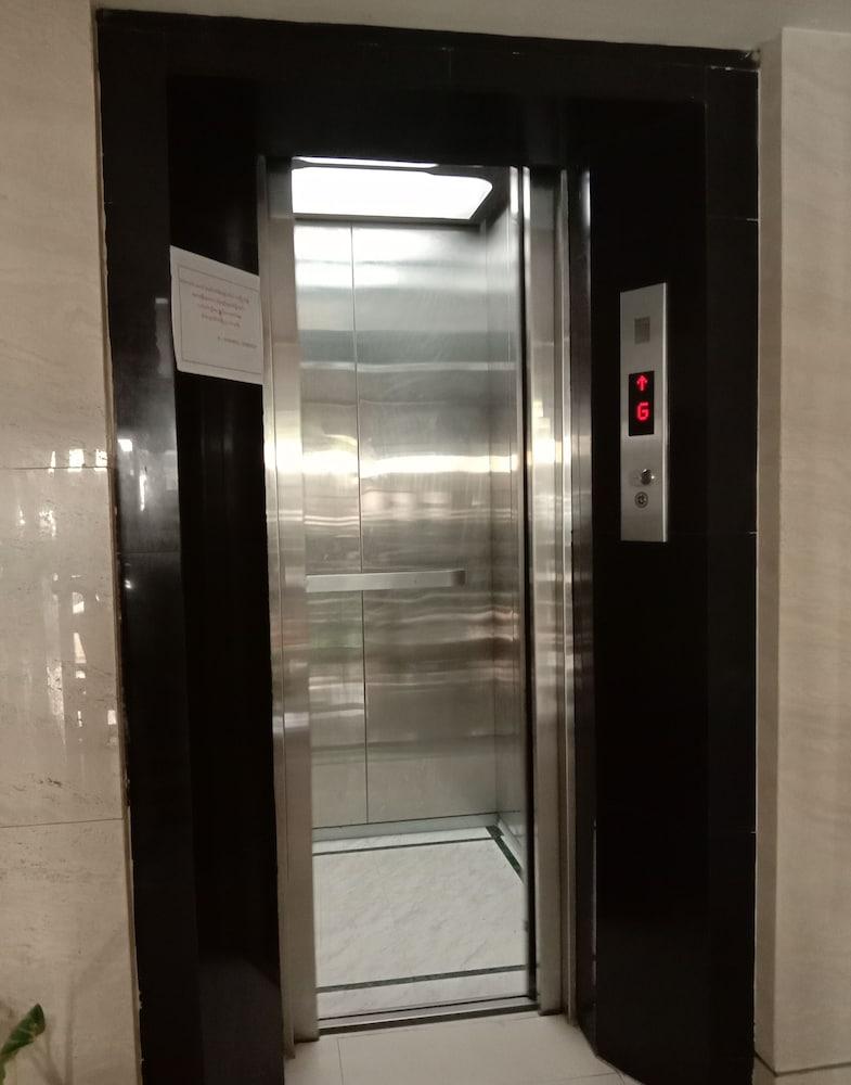 Shwe Pyi San Yar Hotel Yangon Luaran gambar