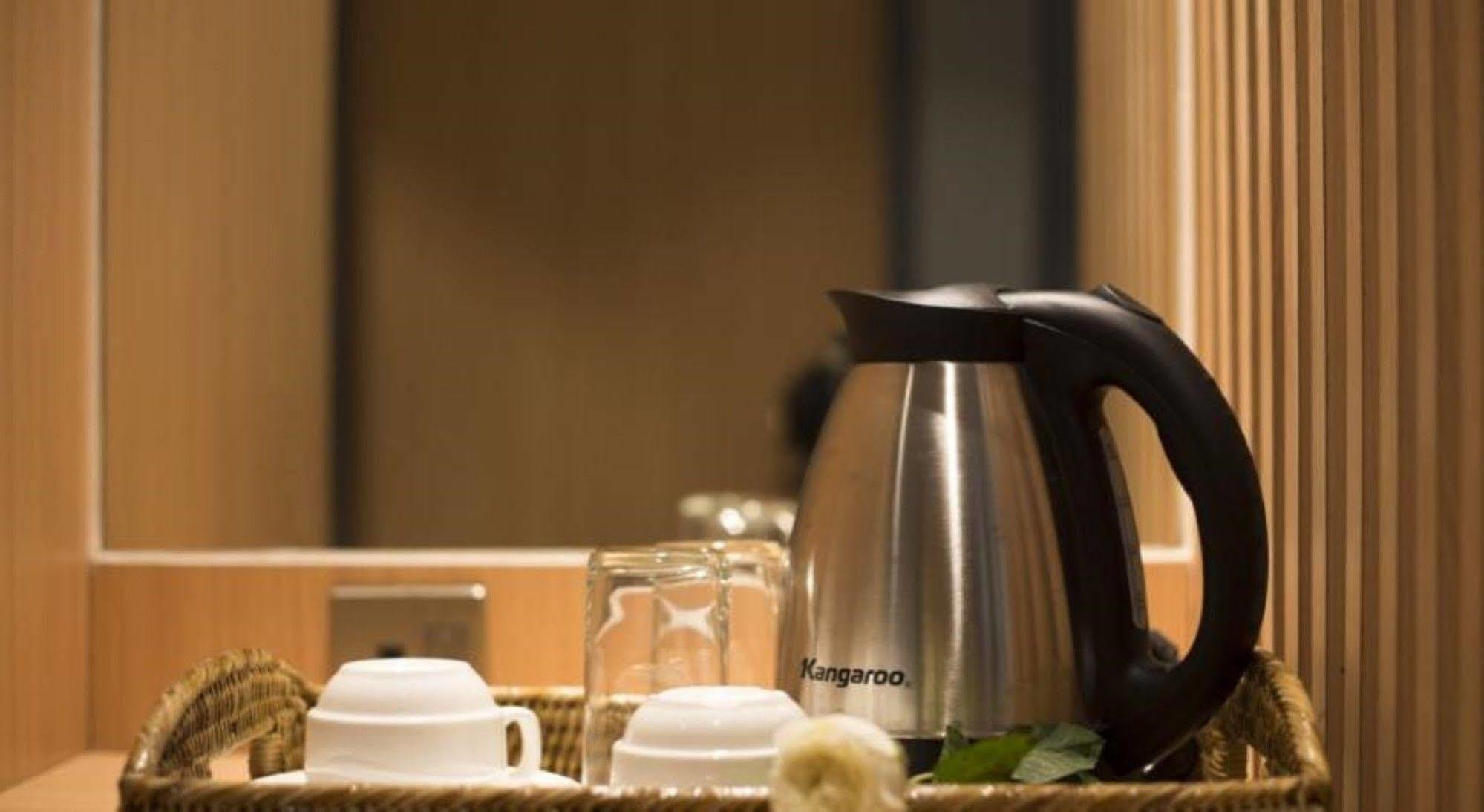Shwe Pyi San Yar Hotel Yangon Luaran gambar