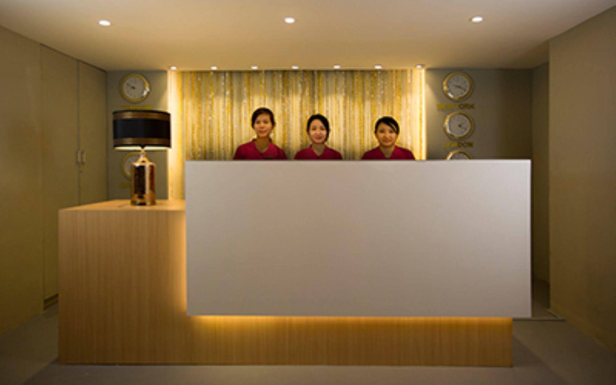 Shwe Pyi San Yar Hotel Yangon Luaran gambar
