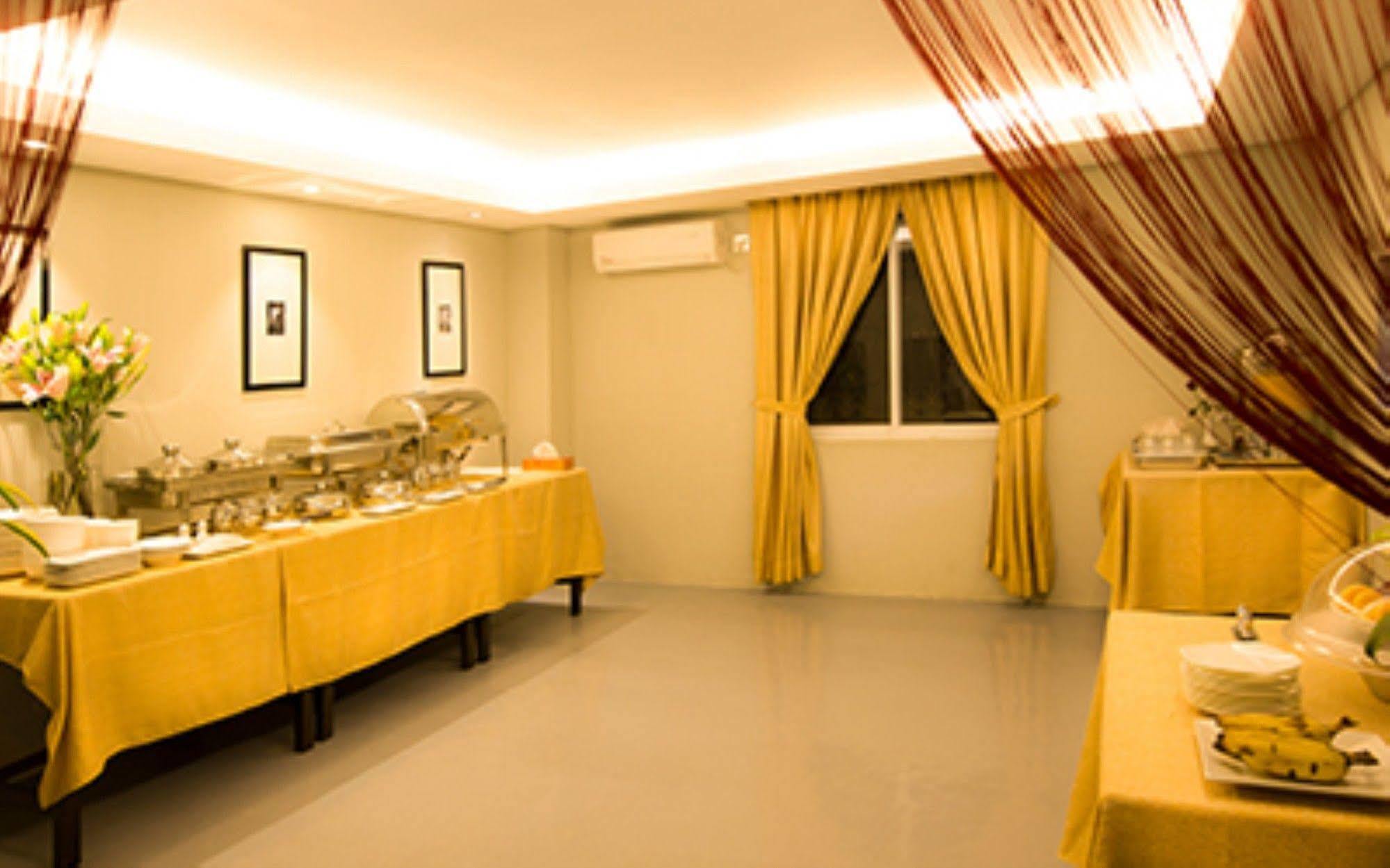 Shwe Pyi San Yar Hotel Yangon Luaran gambar